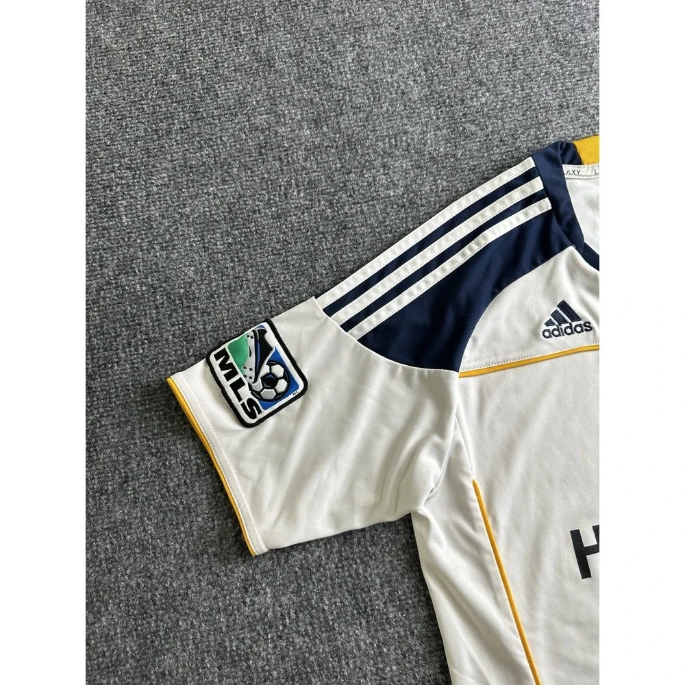 adidas boys 2010